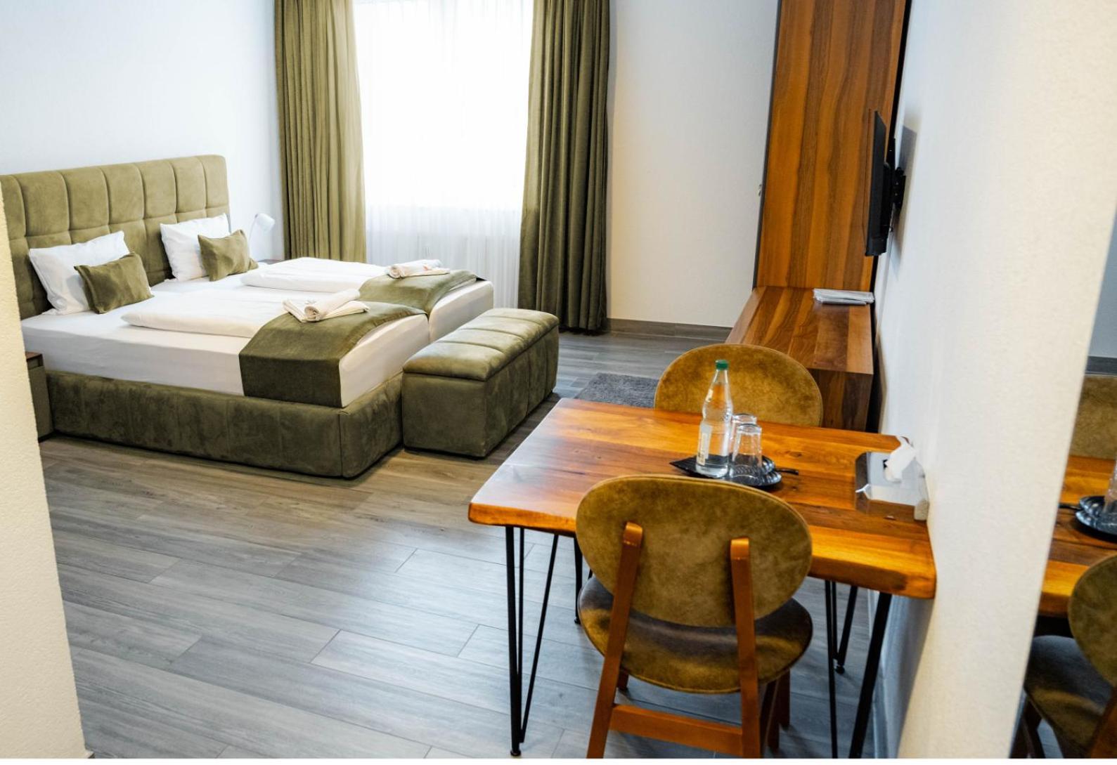 E&B Hotel Korb Zewnętrze zdjęcie